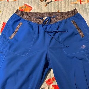 Dickies jogger scrub pants